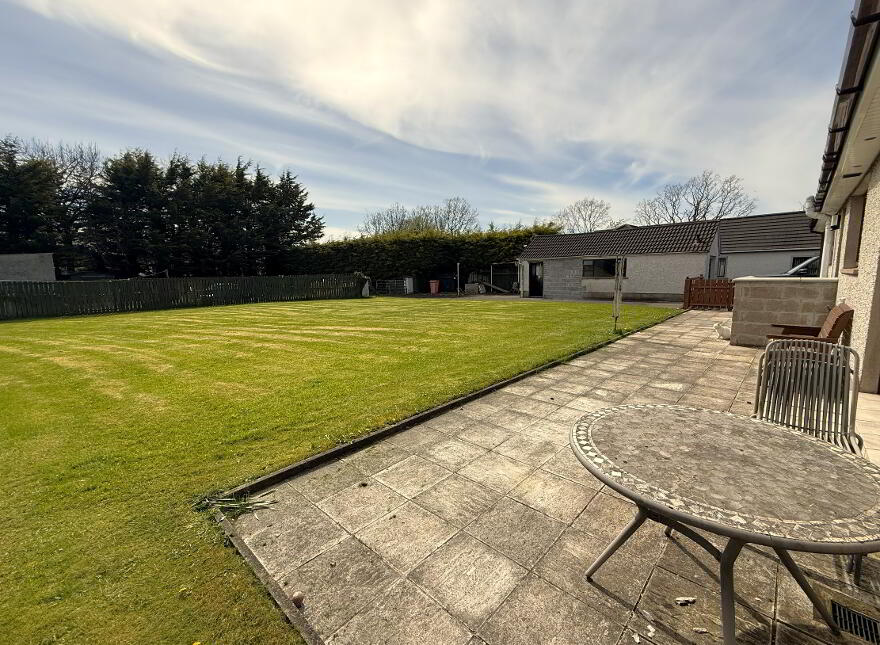 15 Cockhill Road, Lisburn, BT27 5RS
