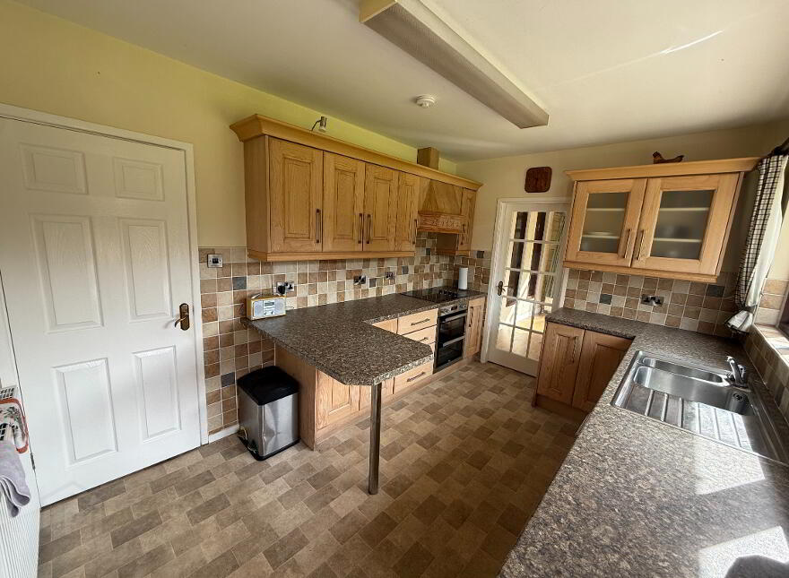 15 Cockhill Road, Lisburn, BT27 5RS