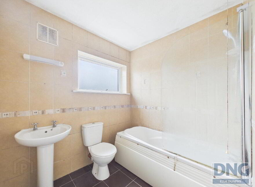 4 Leonards Court, Dunnamaggan, R95WK50