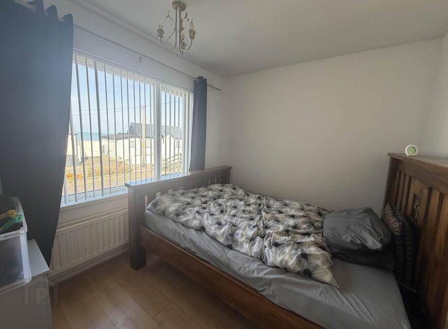 88 Coast Road, Larne, BT40 1TZ