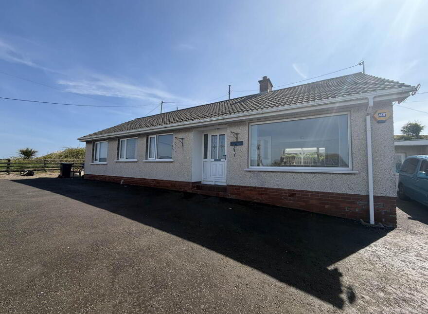 88 Coast Road, Larne, BT40 1TZ