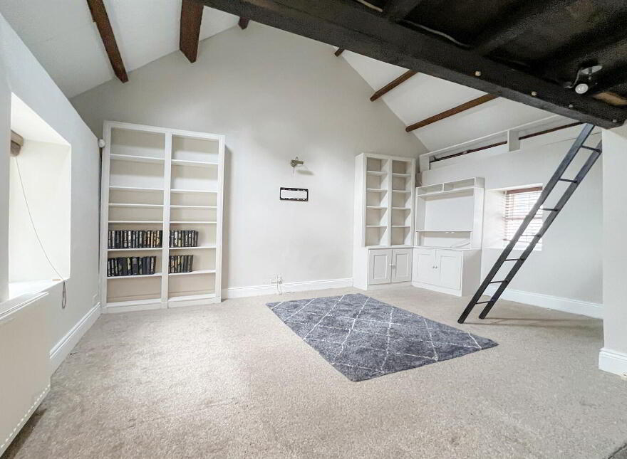 3a Dromara Road, Hillsborough, BT26 6HY