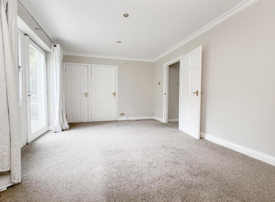 3a Dromara Road, Hillsborough, BT26 6HY