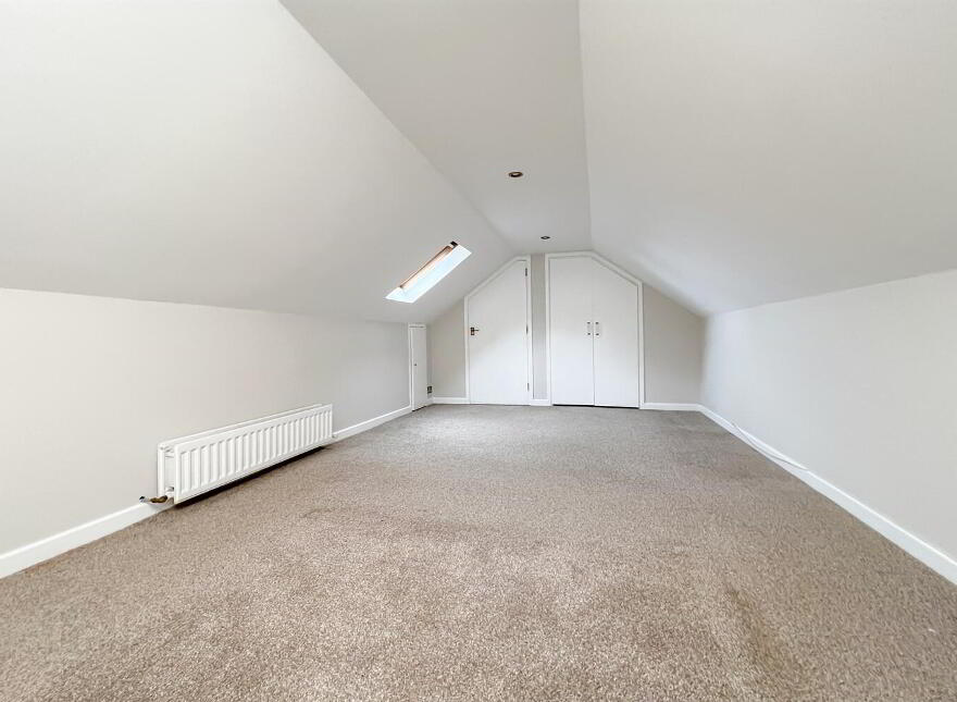 3a Dromara Road, Hillsborough, BT26 6HY