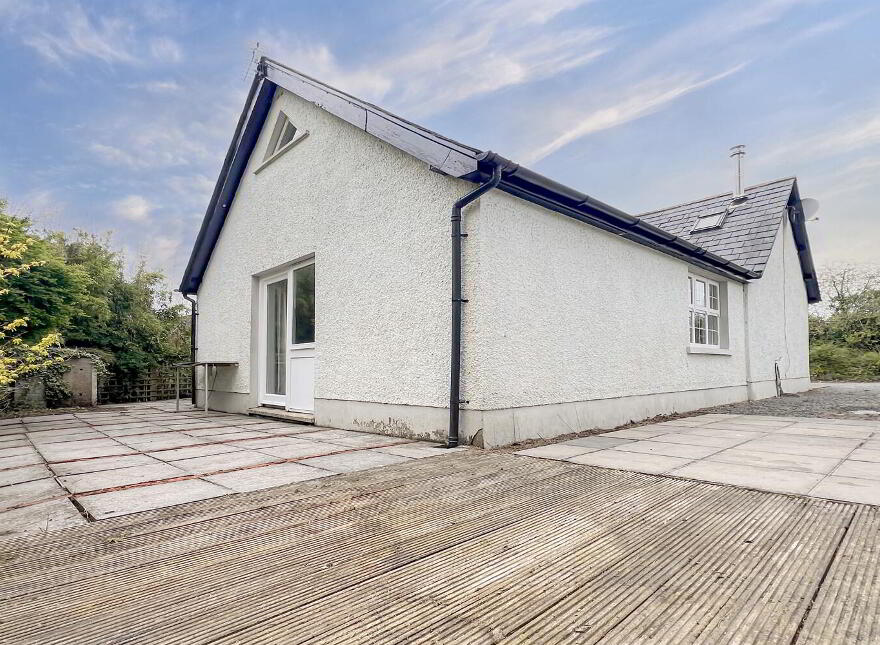 3a Dromara Road, Hillsborough, BT26 6HY
