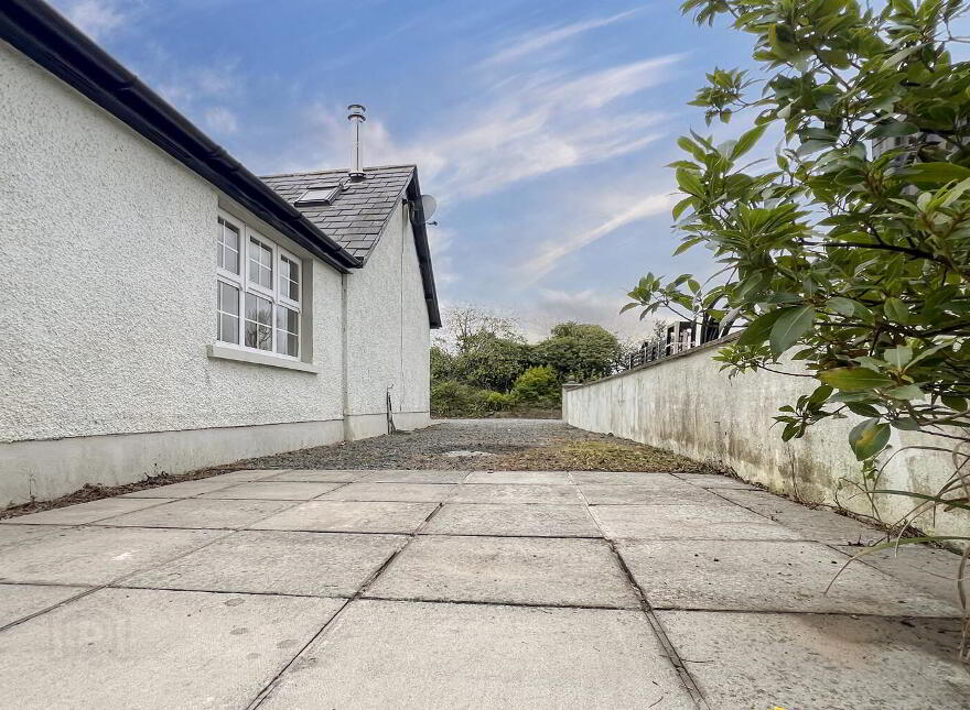 3a Dromara Road, Hillsborough, BT26 6HY
