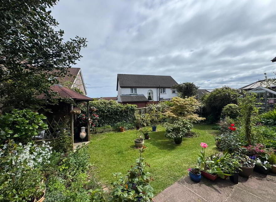 33 Mount Pleasant Road, Jordanstown, Newtownabbey, BT37 0NQ