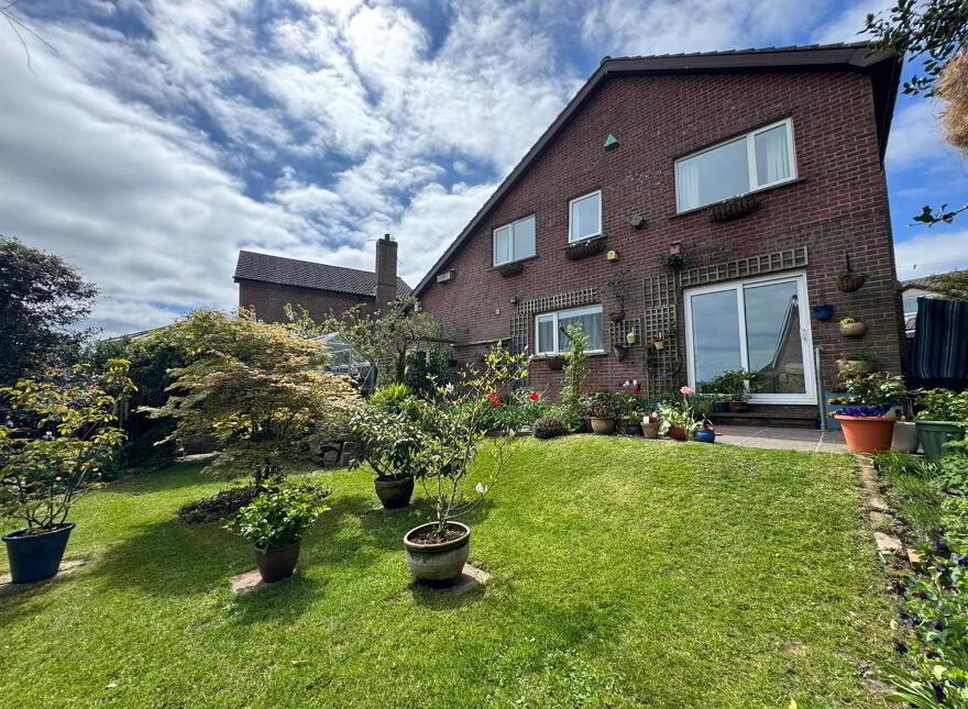 33 Mount Pleasant Road, Jordanstown, Newtownabbey, BT37 0NQ