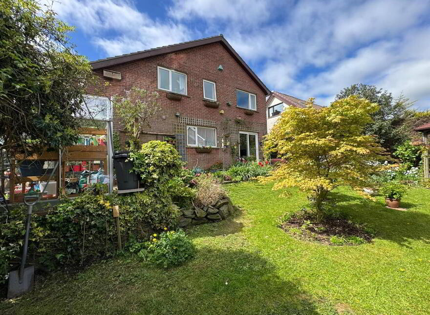 33 Mount Pleasant Road, Jordanstown, Newtownabbey, BT37 0NQ
