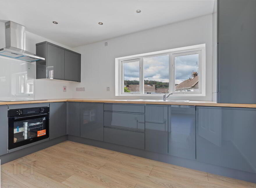 34d Carmeen Gardens, Newtownards, BT23 4PP