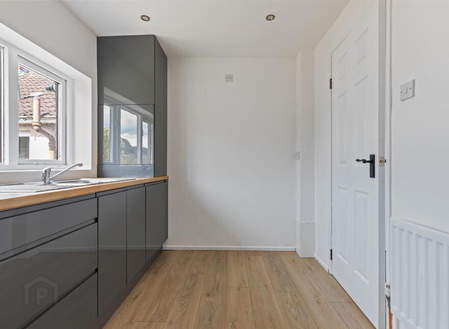 34d Carmeen Gardens, Newtownards, BT23 4PP