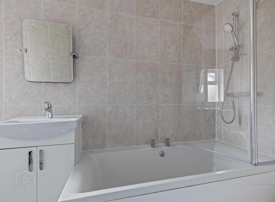 34d Carmeen Gardens, Newtownards, BT23 4PP