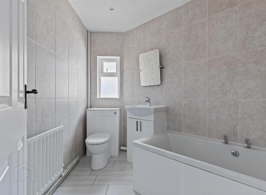 34d Carmeen Gardens, Newtownards, BT23 4PP