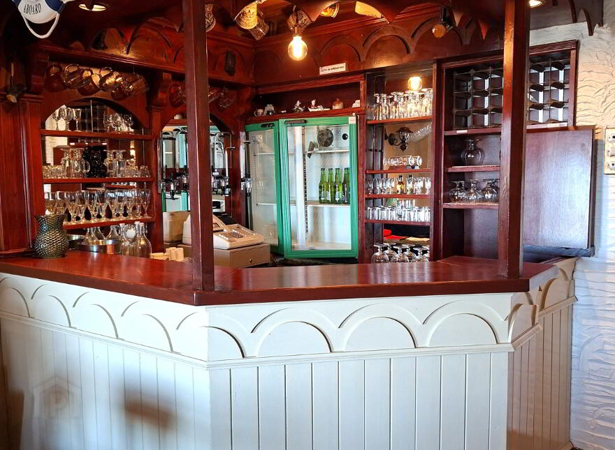 Patricia's Restaurant, West End, Bundoran, F94X224