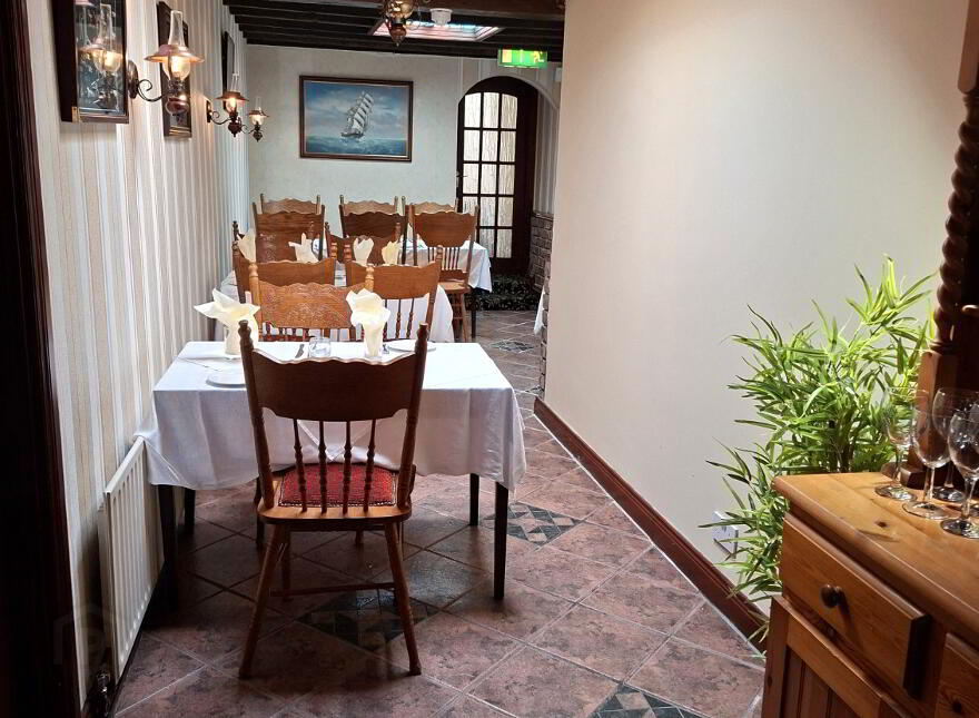 Patricia's Restaurant, West End, Bundoran, F94X224