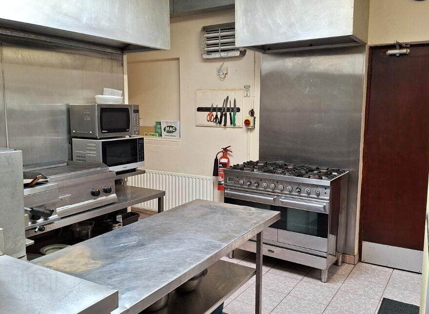 Patricia's Restaurant, West End, Bundoran, F94X224