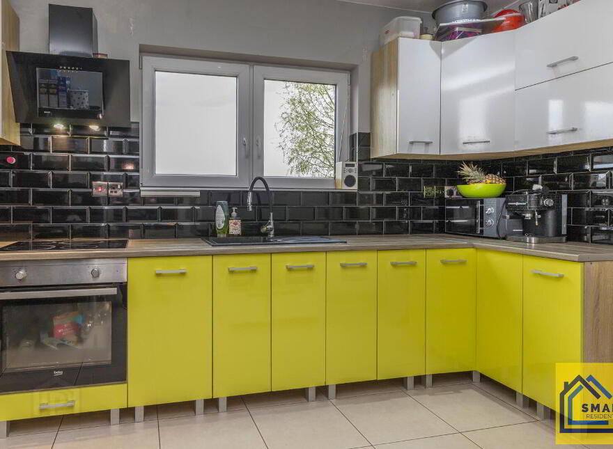 135 Clarawood Park, Belfast, BT5 6FW