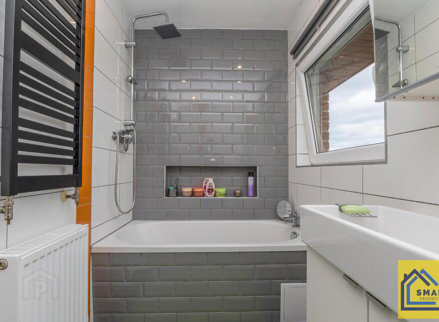 135 Clarawood Park, Belfast, BT5 6FW