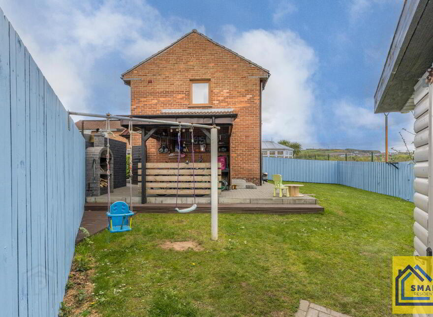 135 Clarawood Park, Belfast, BT5 6FW