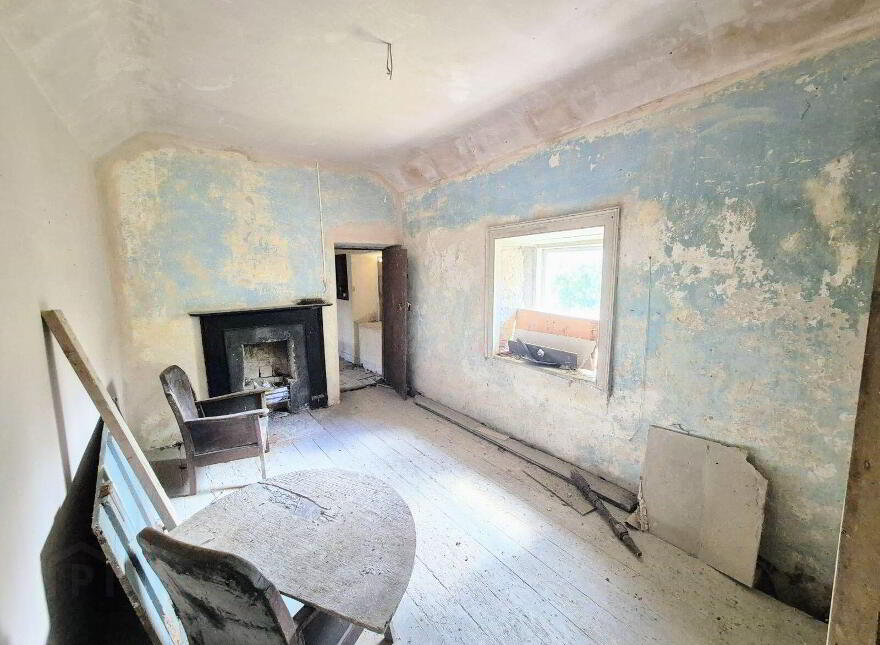 Moore's Cottage, Ballymore, Kinlough