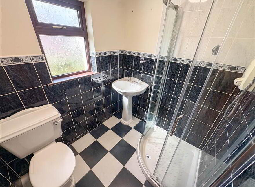 42 Innisfree Park, Ballyholland, Newry, BT34 2LX