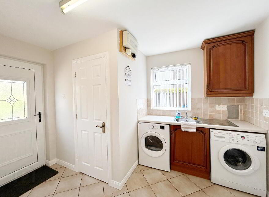 14 Crevenagh Downs, Omagh, BT79 0HP