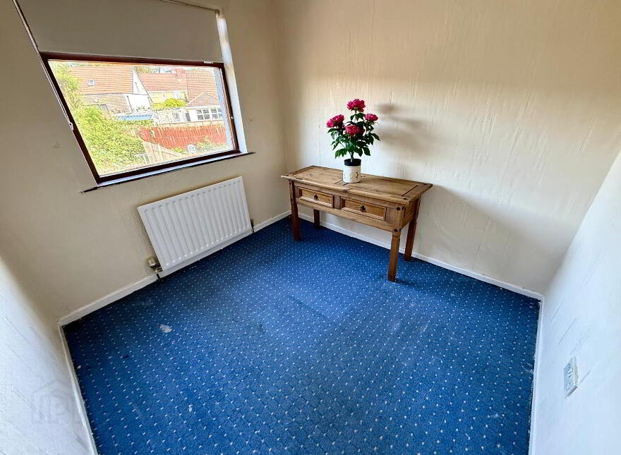 25 Farren Park, Pennyburn, Derry, BT48 7QH