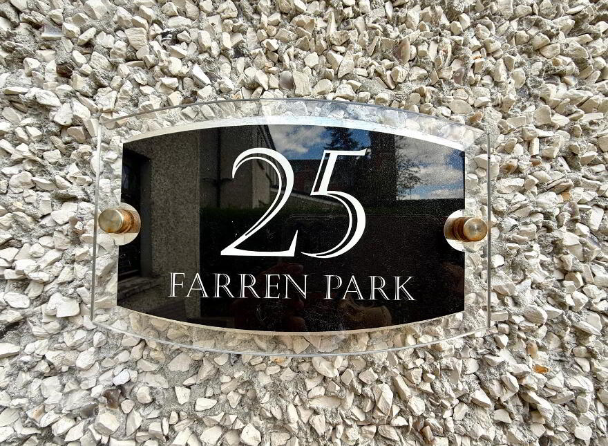 25 Farren Park, Pennyburn, Derry, BT48 7QH