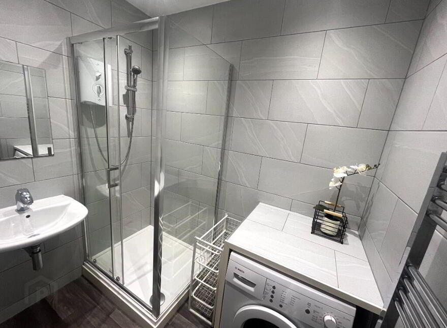 10 Grindlay Street, Edinburgh, EH3 9AS