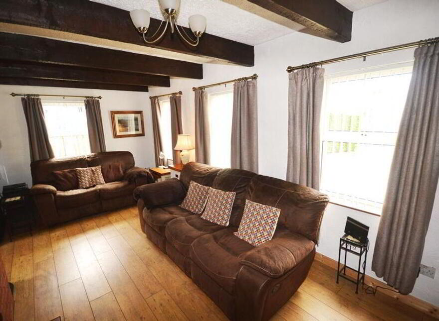 Portnoo Road, Ardara, F94E086