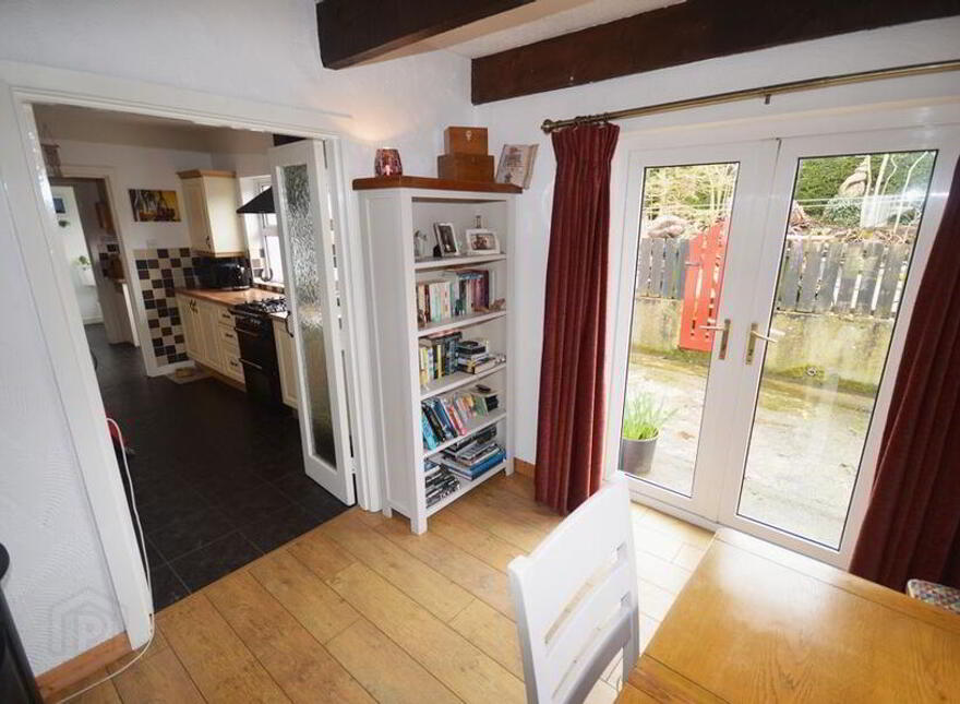 Portnoo Road, Ardara, F94E086