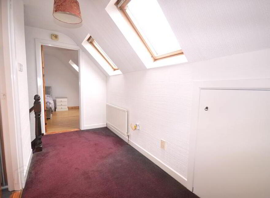 Portnoo Road, Ardara, F94E086