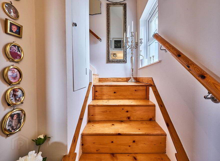 18 Ballyreagh Park, Portrush, BT56 8LR