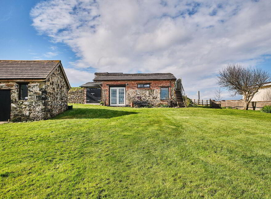 18 Ballyreagh Park, Portrush, BT56 8LR
