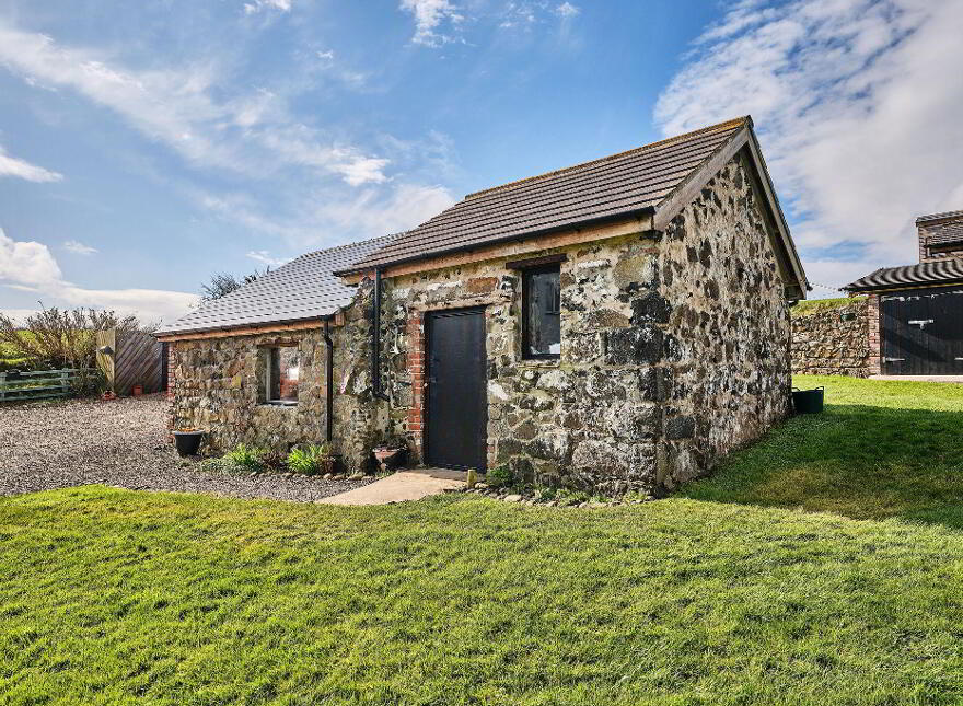 18 Ballyreagh Park, Portrush, BT56 8LR