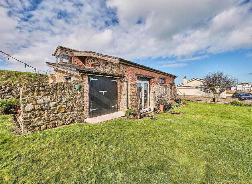 18 Ballyreagh Park, Portrush, BT56 8LR