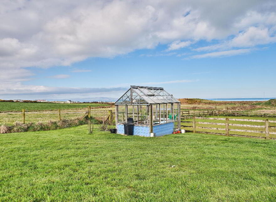 18 Ballyreagh Park, Portrush, BT56 8LR