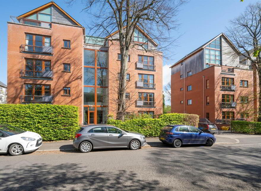 B1 Apt Malone Square, 42 Windsor Park, Belfast, BT9 6JU