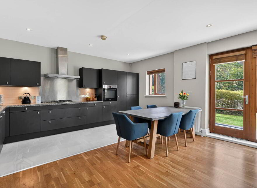 B1 Apt Malone Square, 42 Windsor Park, Belfast, BT9 6JU