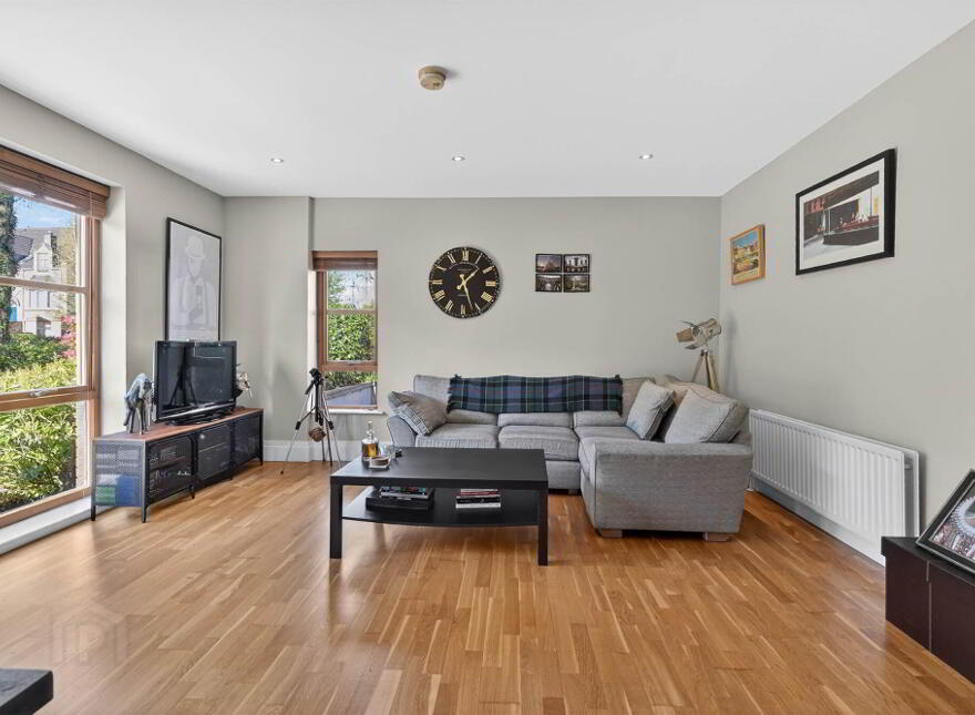 B1 Apt Malone Square, 42 Windsor Park, Belfast, BT9 6JU