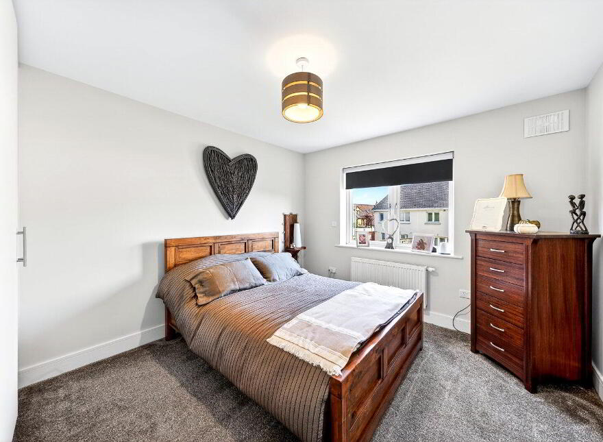 11 Silverbrook Crescent, Silverbrook, Tullamore, R35E0F9