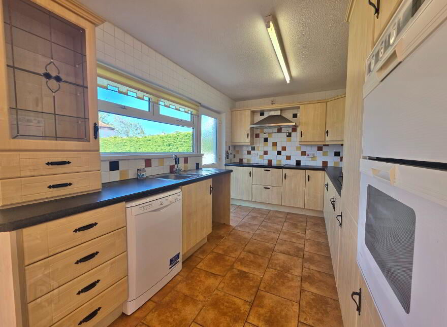 32 Queens Avenue, Ballymoney, BT53 6DF