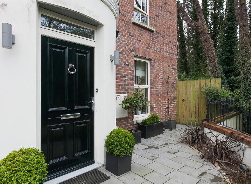 62 Castlehill Road, Belfast, BT4 3GP