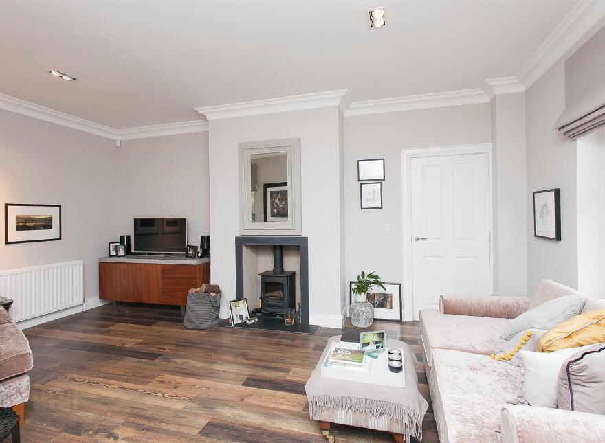 62 Castlehill Road, Belfast, BT4 3GP