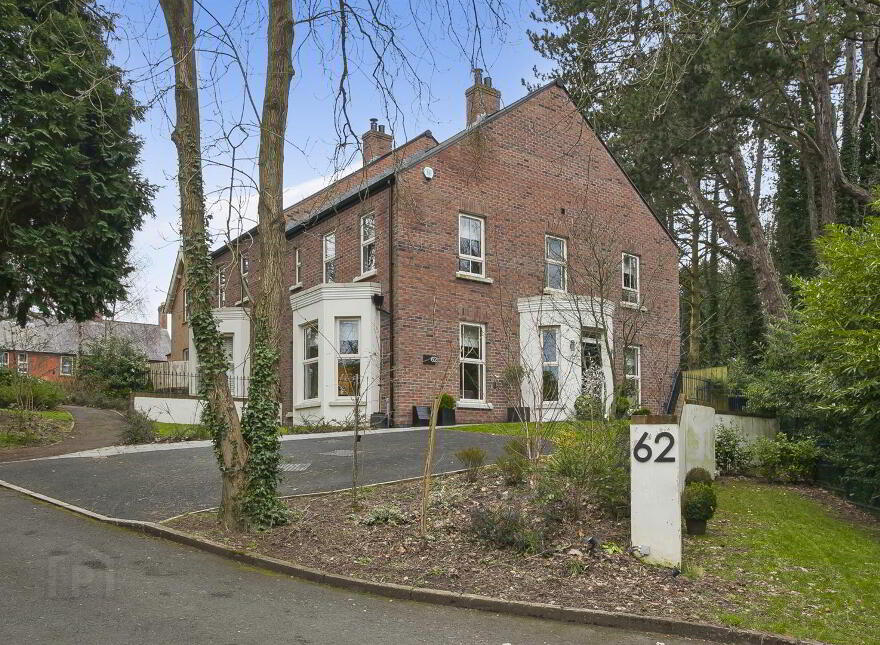 62 Castlehill Road, Belfast, BT4 3GP