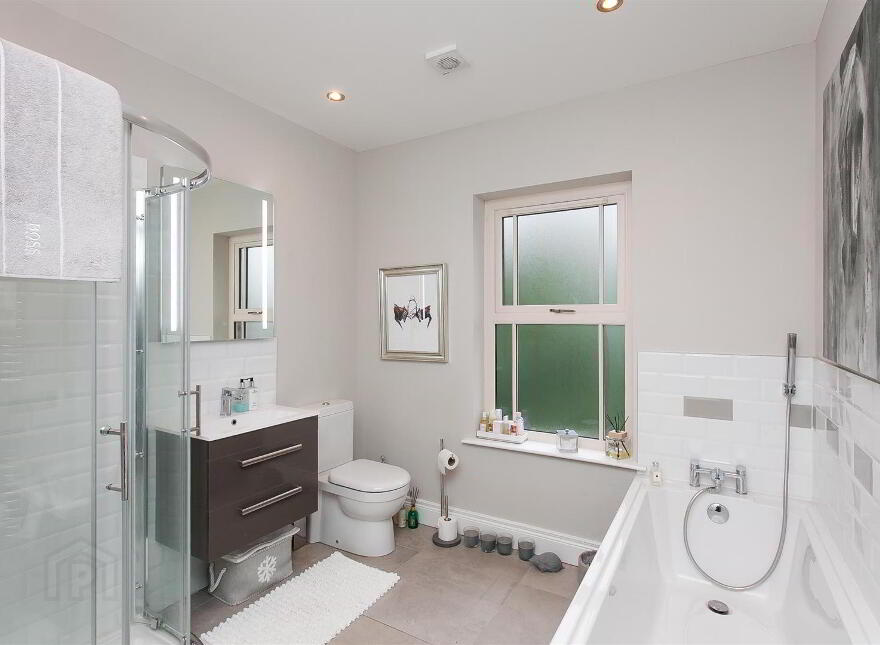 62 Castlehill Road, Belfast, BT4 3GP