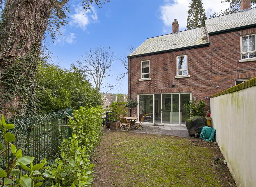 62 Castlehill Road, Belfast, BT4 3GP