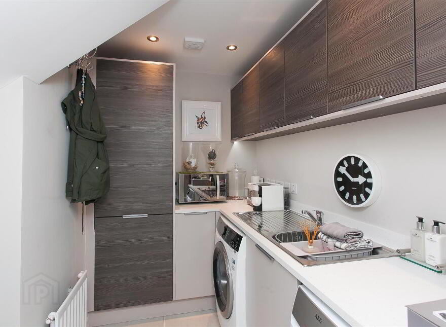 62 Castlehill Road, Belfast, BT4 3GP