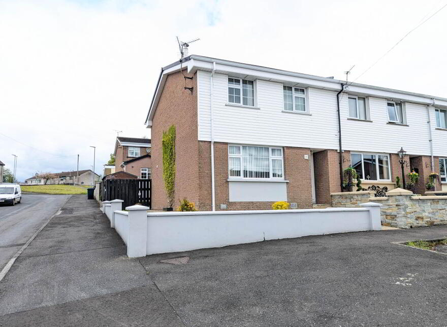 30 Townhill Park, Irvinestown, Enniskillen, BT94 1GH