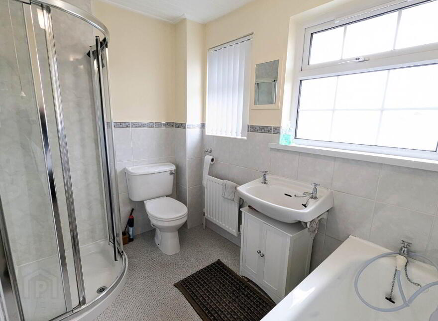 30 Townhill Park, Irvinestown, Enniskillen, BT94 1GH